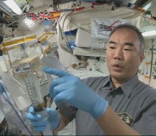 AHiS 2021 – The setup of the plant growth chamber on the ISS